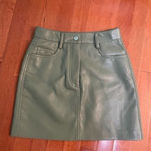 Aritzia faux leather skirt